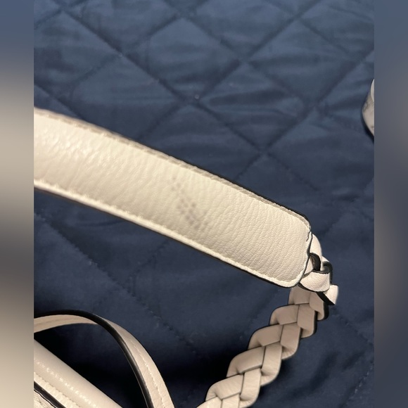 Reposh Beautiful Simply Noelle white with black trim large purse. - Picture 12 of 13